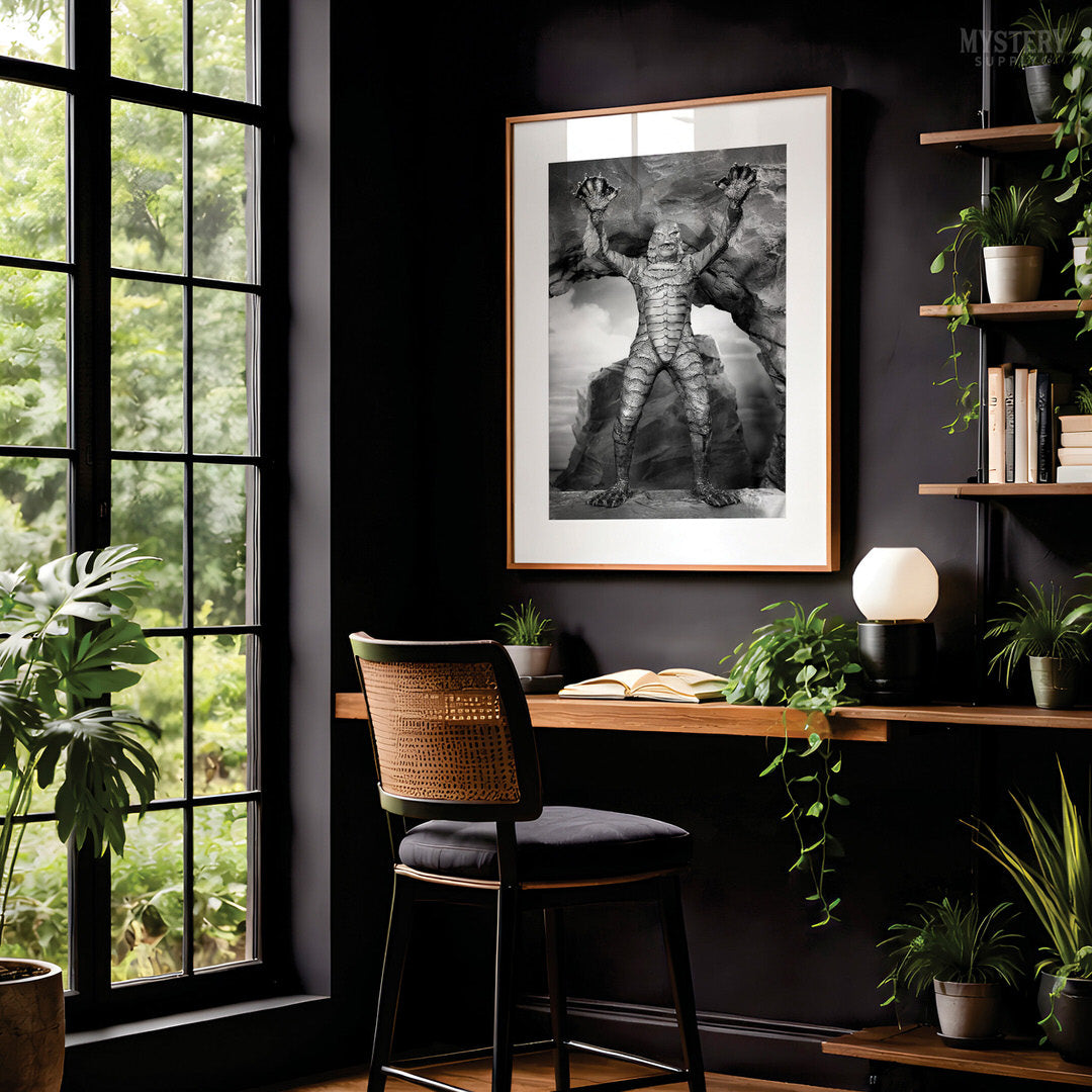 Creature From the Black Lagoon Scary Pose Monster Photo