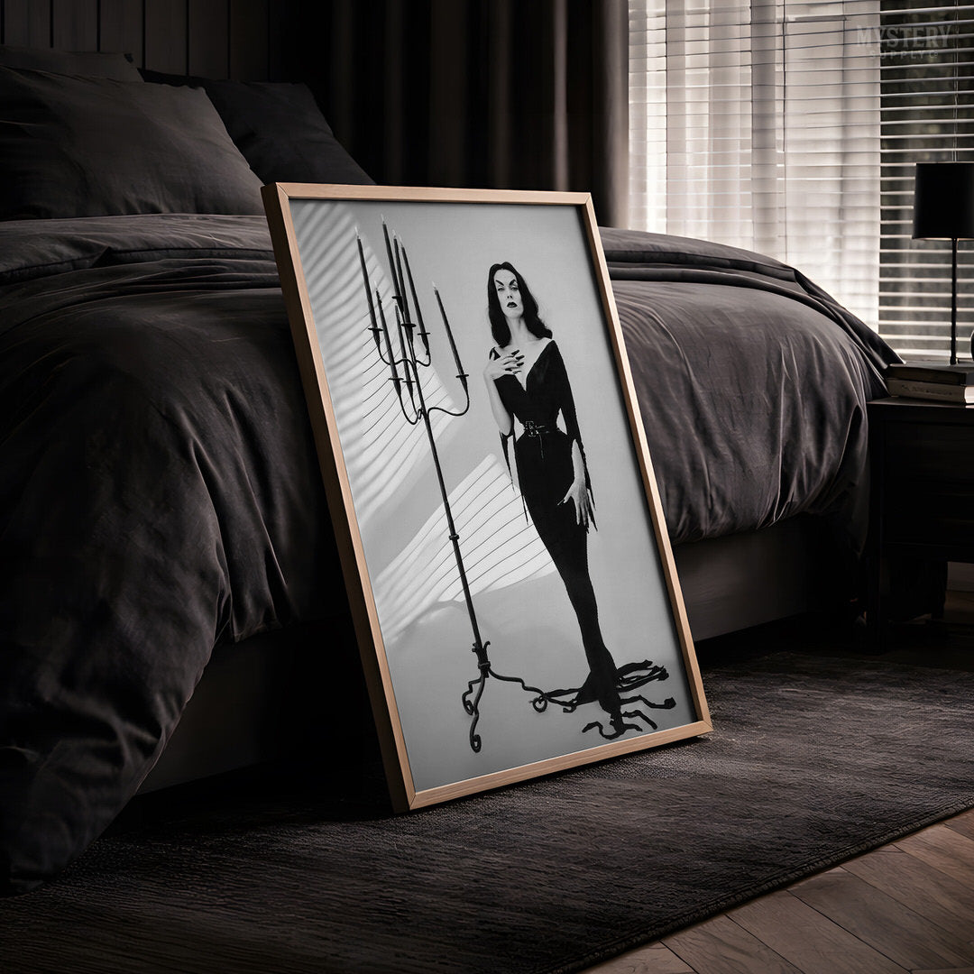 Vampira Horror Photo