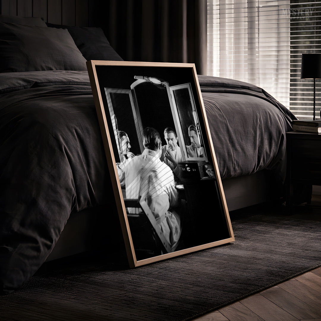 Dracula Bela Lugosi Makeup Mirror Photo