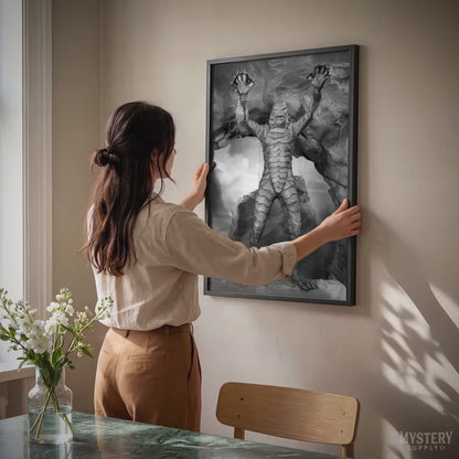 Creature From the Black Lagoon Scary Pose Monster Photo